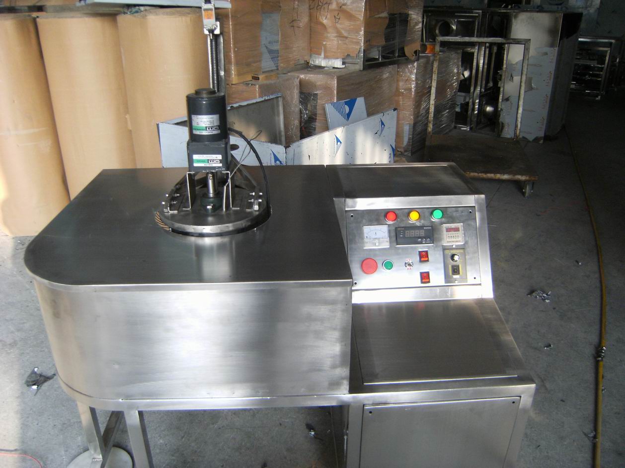 實驗用微波提取反應(yīng)設(shè)備